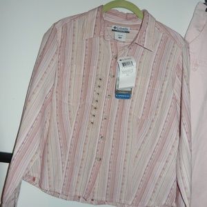 Columbia Authentic Fit top